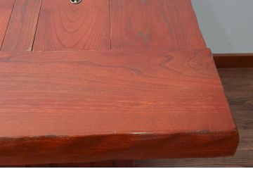 中古　美品　民芸家具　欅(ケヤキ)材　団らんのひと時にぴったりの温かな色味の囲炉裏テーブル(関西火鉢、長火鉢、木製火鉢、4人掛け、6人掛け、ダイニングテーブル、食卓)(R-079095)