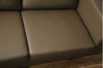中古　美品　BoConcept(ボーコンセプト)　I.D.V.　洗練されたデザインが素敵なコーナーソファ(2人掛けソファ、3人掛けソファ、長椅子、カウチソファ、北欧)(定価約85万円)(R-079098)