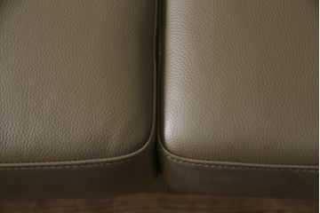 中古　美品　BoConcept(ボーコンセプト)　I.D.V.　洗練されたデザインが素敵なコーナーソファ(2人掛けソファ、3人掛けソファ、長椅子、カウチソファ、北欧)(定価約85万円)(R-079098)