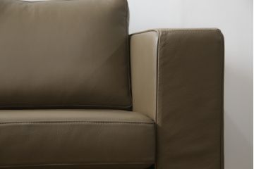 中古　美品　BoConcept(ボーコンセプト)　I.D.V.　洗練されたデザインが素敵なコーナーソファ(2人掛けソファ、3人掛けソファ、長椅子、カウチソファ、北欧)(定価約85万円)(R-079098)