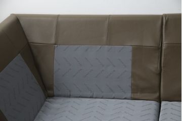 中古　美品　BoConcept(ボーコンセプト)　I.D.V.　洗練されたデザインが素敵なコーナーソファ(2人掛けソファ、3人掛けソファ、長椅子、カウチソファ、北欧)(定価約85万円)(R-079098)
