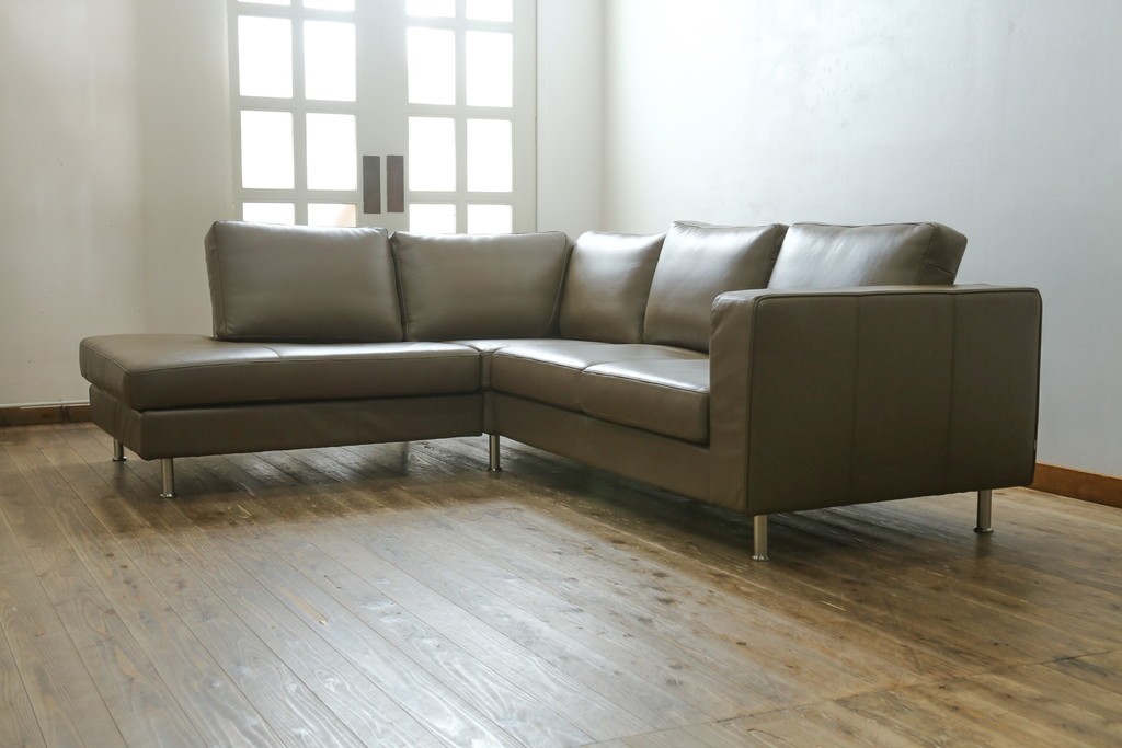 中古　デンマーク製　美品　BoConcept(ボーコンセプト)　I.D.V.　シンプルモダンなコーナーソファ　定価約85万円　(R-079098)