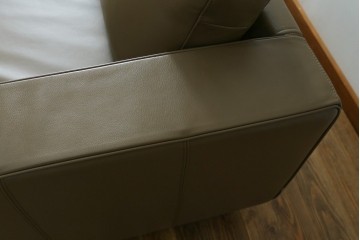 中古　デンマーク製　美品　BoConcept(ボーコンセプト)　I.D.V.　シンプルモダンなコーナーソファ　定価約85万円　(R-079098)