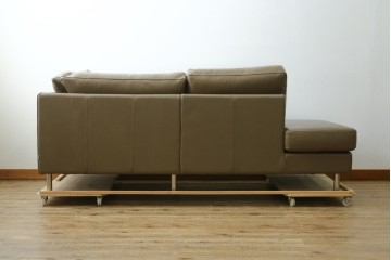中古　デンマーク製　美品　BoConcept(ボーコンセプト)　I.D.V.　シンプルモダンなコーナーソファ　定価約85万円　(R-079098)