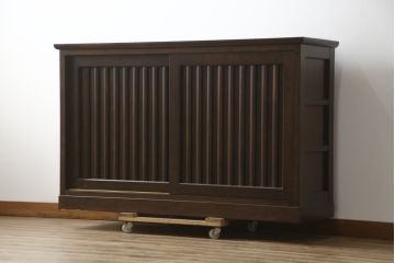 中古　美品　松本民芸家具　落ち着きのある和モダンデザインが魅力的なC型下駄箱(別注品)(収納棚、戸棚、サイドボード、キャビネット)(R-079100)