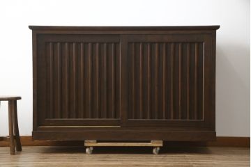 中古　美品　松本民芸家具　落ち着きのある和モダンデザインが魅力的なC型下駄箱(別注品)(収納棚、戸棚、サイドボード、キャビネット)(R-079100)