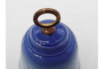 デンマーク　ROYAL COPENHAGEN(ロイヤルコペンハーゲン) Tenera(テネラ) / B&G(ビング オー グレンダール)　クリスマスベル　1983年・1984年・1986年・1999年　様々なデザインで目を楽しませてくれるベル5点セット(イヤーベル、鈴、鐘、陶器、オーナメント)(R-079109)