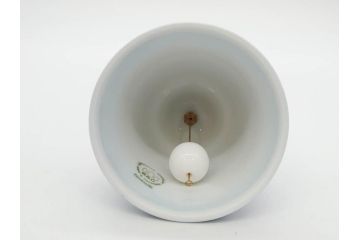 デンマーク　ROYAL COPENHAGEN(ロイヤルコペンハーゲン) Tenera(テネラ) / B&G(ビング オー グレンダール)　クリスマスベル　1983年・1984年・1986年・1999年　様々なデザインで目を楽しませてくれるベル5点セット(イヤーベル、鈴、鐘、陶器、オーナメント)(R-079109)
