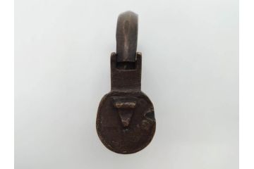 中国　古銅　錠前　重厚感のある文字合わせ錠等5点セット(李朝、朝鮮、鍵、カギ、ディスプレイ)(R-079116)