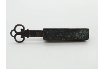 中国　古銅　錠前　重厚感のある文字合わせ錠等5点セット(李朝、朝鮮、鍵、カギ、ディスプレイ)(R-079116)