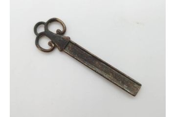 中国　古銅　錠前　重厚感のある文字合わせ錠等5点セット(李朝、朝鮮、鍵、カギ、ディスプレイ)(R-079116)