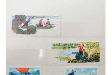 中国人民郵政　バラ　中国切手146枚(朱徳同志、全国科学大会、毛沢東主席、中華人民共和国成立30周年、鑑真大師、薔薇、バラ、ローズ、花、橋、切手帳)(R-079117)