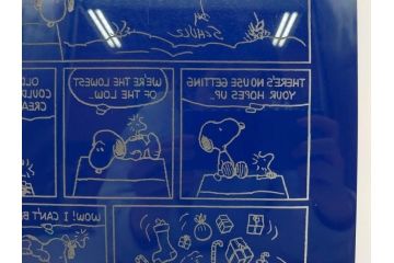 1989年　Charles M. Schulz(チャールズ M. シュルツ)　Snoopy(スヌーピー)　PEANUTS(ピーナッツ)　サイン写真&ガラス板2点セット(ケース付き、ディスプレイ、サイン入り、額装)(R-079134)
