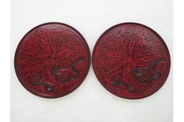 鎌倉彫　彫刻　木製　漆器　和の雰囲気を演出する銘々盆9枚セット(博古堂?、梅、桜、銀杏、紅葉、花、共箱付き)(R-079136)