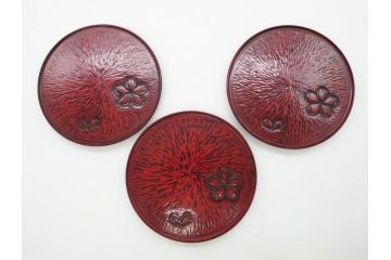 鎌倉彫　彫刻　木製　漆器　和の雰囲気を演出する銘々盆9枚セット(博古堂?、梅、桜、銀杏、紅葉、花、共箱付き)(R-079136)