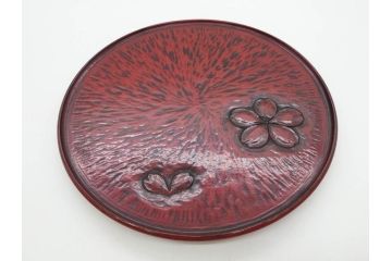 鎌倉彫　彫刻　木製　漆器　和の雰囲気を演出する銘々盆9枚セット(博古堂?、梅、桜、銀杏、紅葉、花、共箱付き)(R-079136)