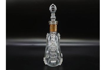 フランス　Baccarat　バカラ　REMY MARTIN(レミーマルタン ルイ13世)　CAMUS(カミュ)　高級感漂うデキャンタ3点セット(空ボトル、空き瓶、空瓶、デカンタ、酒器、飾りボトル、フルレッドクリスタルガラス、ディスプレイ、硝子)(R-079142)