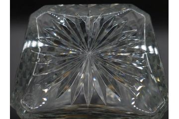 フランス　Baccarat　バカラ　REMY MARTIN(レミーマルタン ルイ13世)　CAMUS(カミュ)　高級感漂うデキャンタ3点セット(空ボトル、空き瓶、空瓶、デカンタ、酒器、飾りボトル、フルレッドクリスタルガラス、ディスプレイ、硝子)(R-079142)