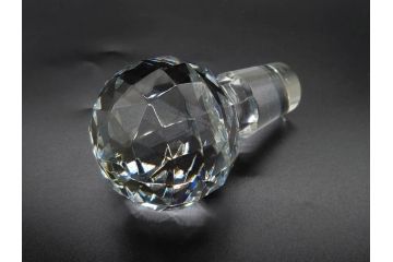フランス　Baccarat　バカラ　REMY MARTIN(レミーマルタン ルイ13世)　CAMUS(カミュ)　高級感漂うデキャンタ3点セット(空ボトル、空き瓶、空瓶、デカンタ、酒器、飾りボトル、フルレッドクリスタルガラス、ディスプレイ、硝子)(R-079142)