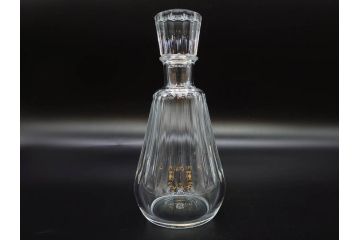 フランス　Baccarat　バカラ　REMY MARTIN(レミーマルタン ルイ13世)　CAMUS(カミュ)　高級感漂うデキャンタ3点セット(空ボトル、空き瓶、空瓶、デカンタ、酒器、飾りボトル、フルレッドクリスタルガラス、ディスプレイ、硝子)(R-079142)