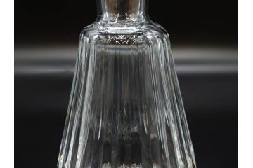 フランス　Baccarat　バカラ　REMY MARTIN(レミーマルタン ルイ13世)　CAMUS(カミュ)　高級感漂うデキャンタ3点セット(空ボトル、空き瓶、空瓶、デカンタ、酒器、飾りボトル、フルレッドクリスタルガラス、ディスプレイ、硝子)(R-079142)