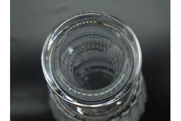 フランス　Baccarat　バカラ　REMY MARTIN(レミーマルタン ルイ13世)　CAMUS(カミュ)　高級感漂うデキャンタ3点セット(空ボトル、空き瓶、空瓶、デカンタ、酒器、飾りボトル、フルレッドクリスタルガラス、ディスプレイ、硝子)(R-079142)