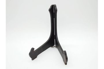 九谷焼　石盛堂　赤絵　金彩　青粒　山水文　約40cm　1尺3寸　緻密に描かれたデザインが見事な大皿(楼閣図、風景、山、滝、海、船、舟、松、尺皿、和食器、和皿、一尺三寸、共箱付き、皿立付き)(R-079145)