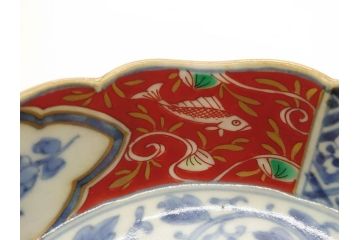 江戸期　上手物　成化年製　古伊万里　色絵　染付　約14cm　4.7寸　丹念に描かれた絵付から匠の技を感じるなます皿3枚セット(金彩、唐草、風景、牡丹、梅、魚、花、変形皿、小皿、和食器、和皿、深皿、輪花型、四寸七分)(R-079148)