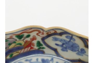 江戸期　上手物　成化年製　古伊万里　色絵　染付　約14cm　4.7寸　丹念に描かれた絵付から匠の技を感じるなます皿3枚セット(金彩、唐草、風景、牡丹、梅、魚、花、変形皿、小皿、和食器、和皿、深皿、輪花型、四寸七分)(R-079148)