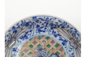 江戸期　古伊万里　染付　(渦福)約12cm　4寸/(菊桐紋)約15cm　5寸　和の雰囲気漂う小皿2枚&中皿セット(菊桐紋、禍福、豆皿、和皿、和食器、四寸、五寸)(R-079150)
