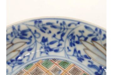 江戸期　古伊万里　染付　(渦福)約12cm　4寸/(菊桐紋)約15cm　5寸　和の雰囲気漂う小皿2枚&中皿セット(菊桐紋、禍福、豆皿、和皿、和食器、四寸、五寸)(R-079150)