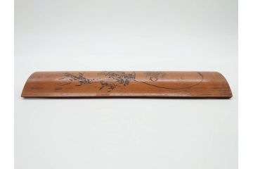 時代物　彫刻　繊細な彫りが魅力の茶合(花瓶の図、茶道具、煎茶道具、茶器、茶量、茶則、茶計、仙媒、茶媒、竹工芸)(R-079151)　
