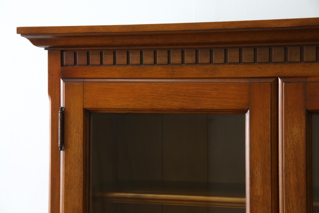 中古　横浜ダニエル(daniel)　温もりを感じる木の風合いが魅力的なキャビネット　(R-079154)