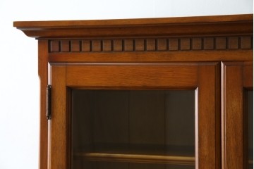 中古　横浜ダニエル(daniel)　温もりを感じる木の風合いが魅力的なキャビネット　(R-079154)