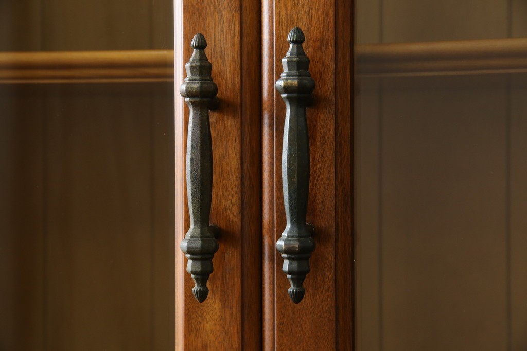 中古　横浜ダニエル(daniel)　温もりを感じる木の風合いが魅力的なキャビネット　(R-079154)