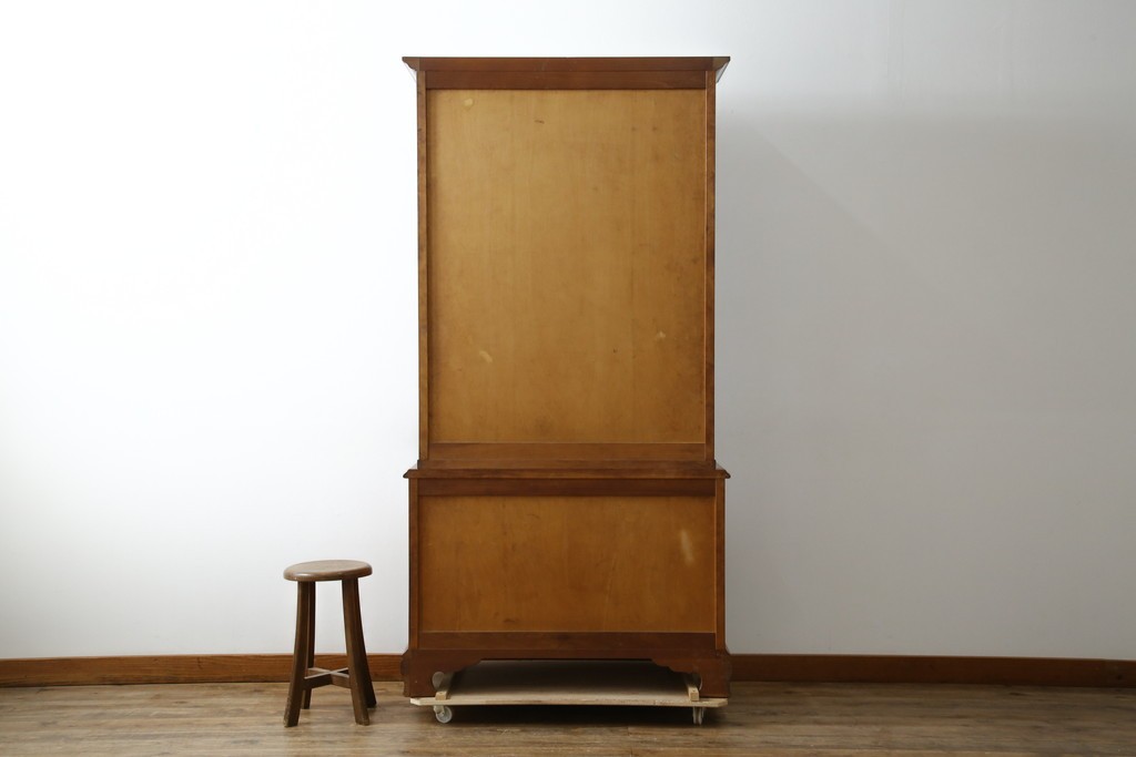 中古　横浜ダニエル(daniel)　温もりを感じる木の風合いが魅力的なキャビネット　(R-079154)