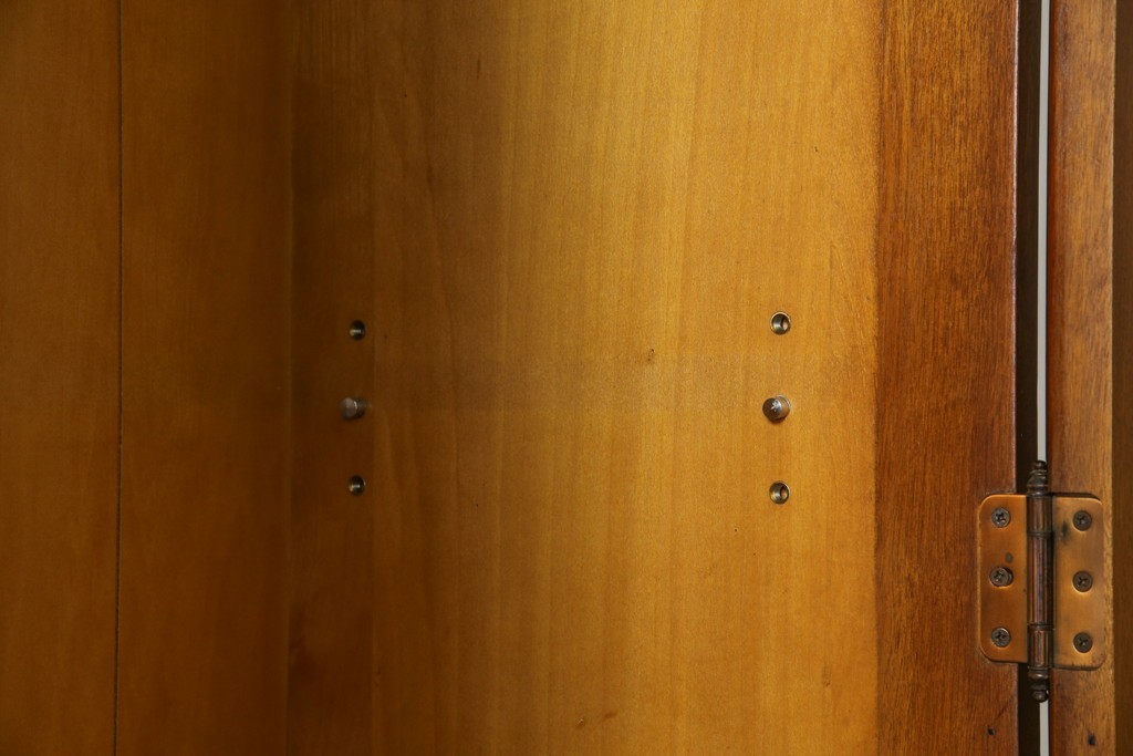 中古　横浜ダニエル(daniel)　温もりを感じる木の風合いが魅力的なキャビネット　(R-079154)