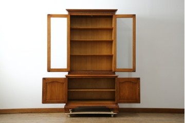 中古　横浜ダニエル(daniel)　温もりを感じる木の風合いが魅力的なキャビネット　(R-079154)