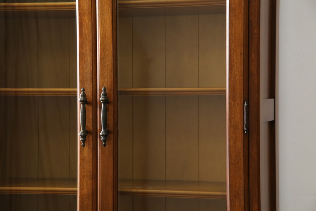 中古　横浜ダニエル(daniel)　温もりを感じる木の風合いが魅力的なキャビネット　(R-079154)