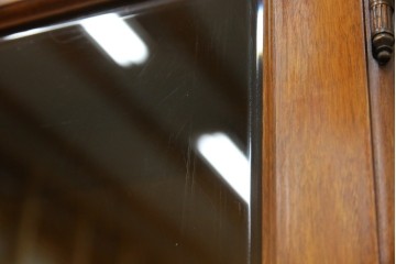 中古　横浜ダニエル(daniel)　温もりを感じる木の風合いが魅力的なキャビネット　(R-079154)