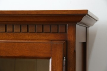 中古　横浜ダニエル(daniel)　温もりを感じる木の風合いが魅力的なキャビネット　(R-079154)