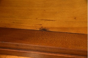 中古　横浜ダニエル(daniel)　温もりを感じる木の風合いが魅力的なキャビネット　(R-079154)