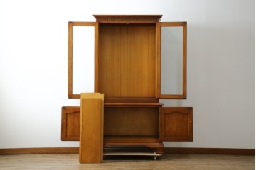 中古　横浜ダニエル(daniel)　温もりを感じる木の風合いが魅力的なキャビネット　(R-079154)