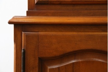 中古　横浜ダニエル(daniel)　温もりを感じる木の風合いが魅力的なキャビネット　(R-079154)