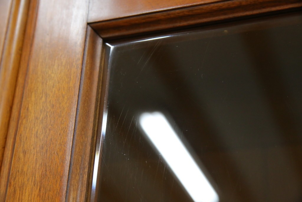 中古　横浜ダニエル(daniel)　温もりを感じる木の風合いが魅力的なキャビネット　(R-079154)