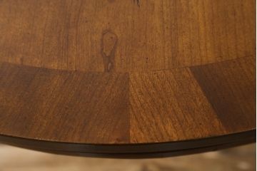中古　DREXEL HERITAGE(ドレクセルヘリテイジ)　Et Cetera(エトセトラ)コレクション　優美なシルエットが目を引く小振りサイズのラウンドテーブル(ダイニングテーブル、丸テーブル、コーヒーテーブル、カフェテーブル)(R-079156)