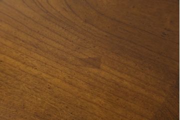 中古　DREXEL HERITAGE(ドレクセルヘリテイジ)　Et Cetera(エトセトラ)コレクション　優美なシルエットが目を引く小振りサイズのラウンドテーブル(ダイニングテーブル、丸テーブル、コーヒーテーブル、カフェテーブル)(R-079156)