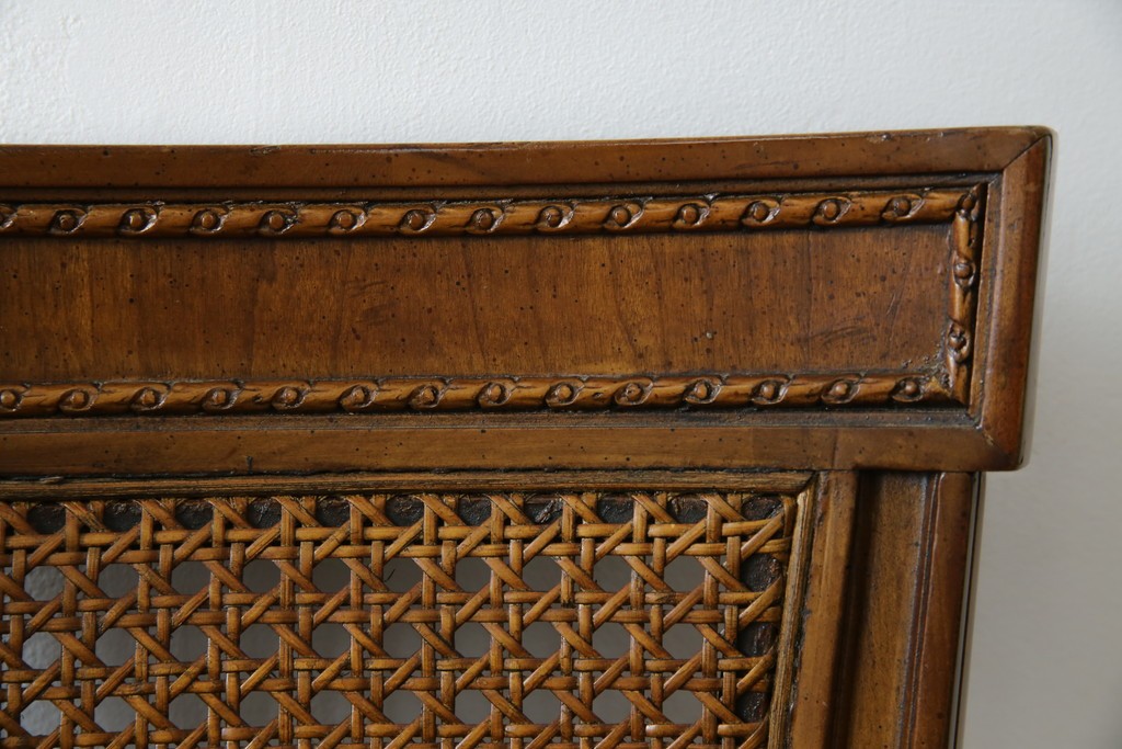 中古　DREXEL HERITAGE(ドレクセルヘリテイジ)　Et Cetera(エトセトラ)コレクション　エレガントな雰囲気づくりが叶うサイドチェア4脚セット　(R-079157)