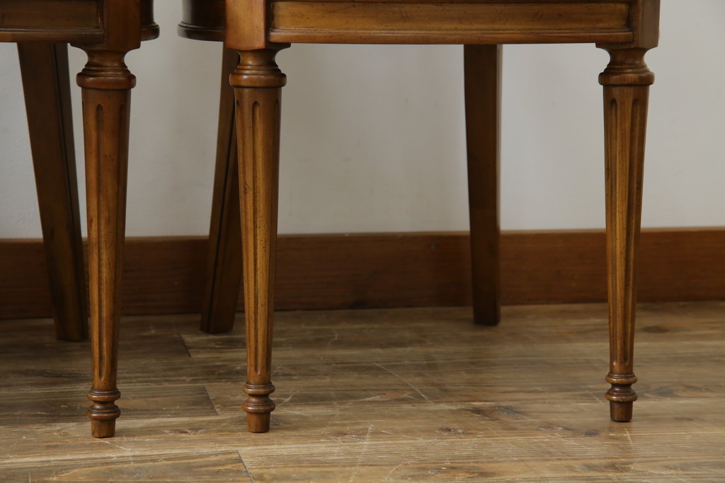 中古　DREXEL HERITAGE(ドレクセルヘリテイジ)　Et Cetera(エトセトラ)コレクション　エレガントな雰囲気づくりが叶うサイドチェア4脚セット　(R-079157)