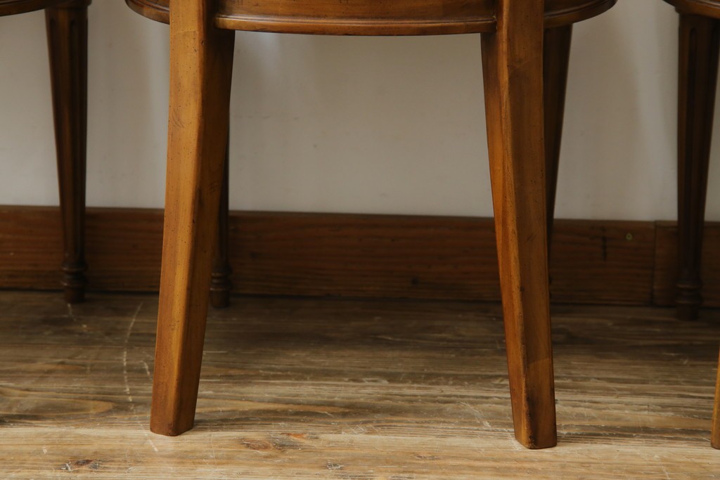 中古　DREXEL HERITAGE(ドレクセルヘリテイジ)　Et Cetera(エトセトラ)コレクション　エレガントな雰囲気づくりが叶うサイドチェア4脚セット　(R-079157)